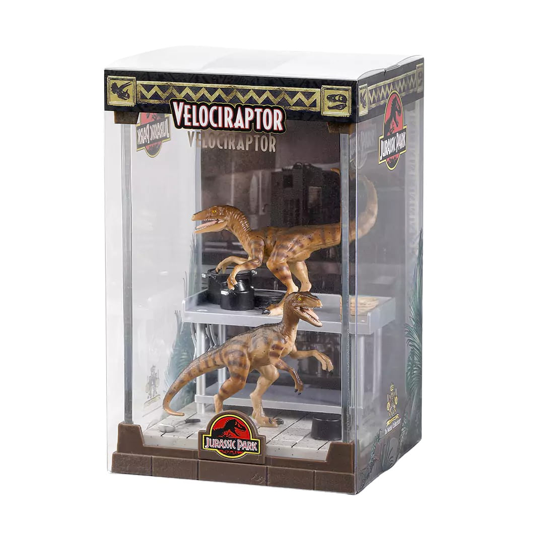 Figurina de colectie Jurassic Park IdeallStore®, Lab Velociraptors, 18 cm, suport sticla inclus - 2 | YEO