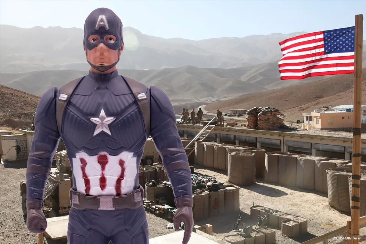 Costum Captain America pentru copii IdeallStore®, First Avenger, poliester, 3-5 ani, albastru, figurina inclusa
