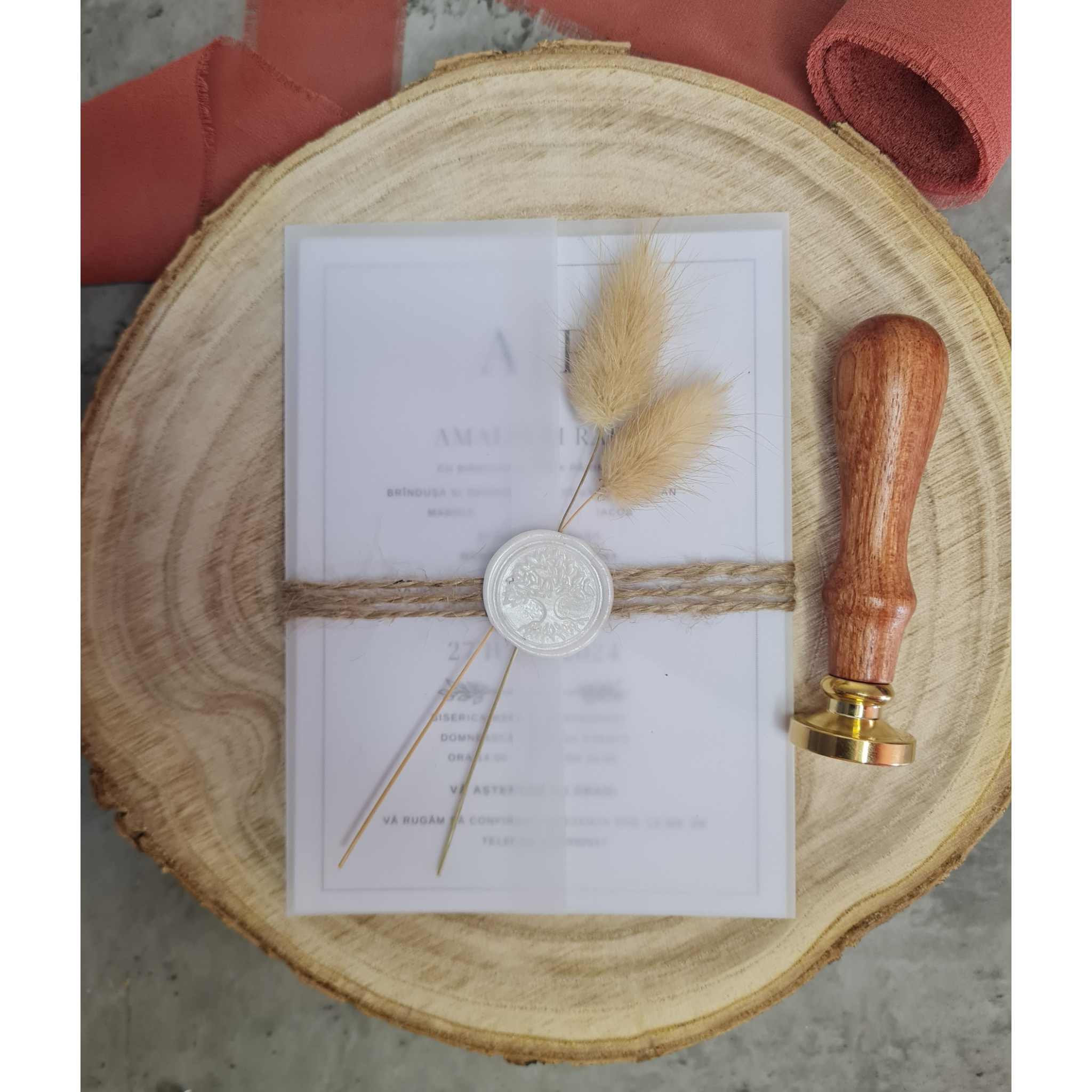 Invitatie de Nunta cu sigiliu de ceara, flori uscate si plic Vellum