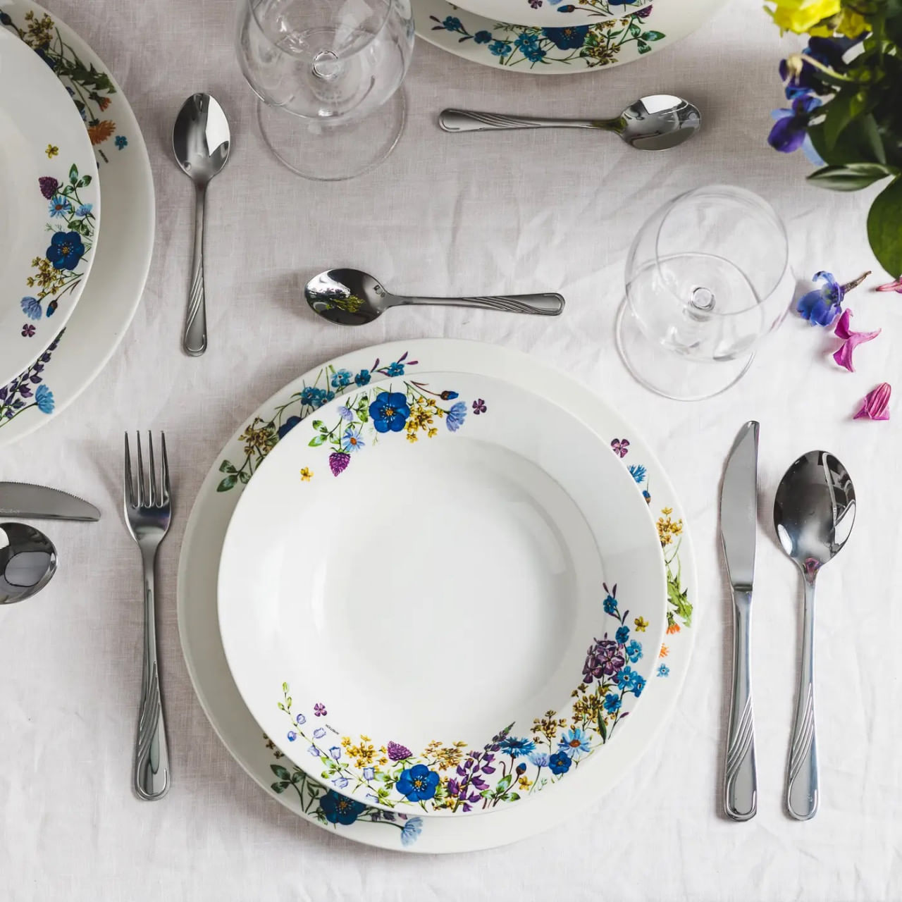 Serviciu de masa, 18 piese, 6 persoane, portelan, AMBITION Fiori - 2 | YEO