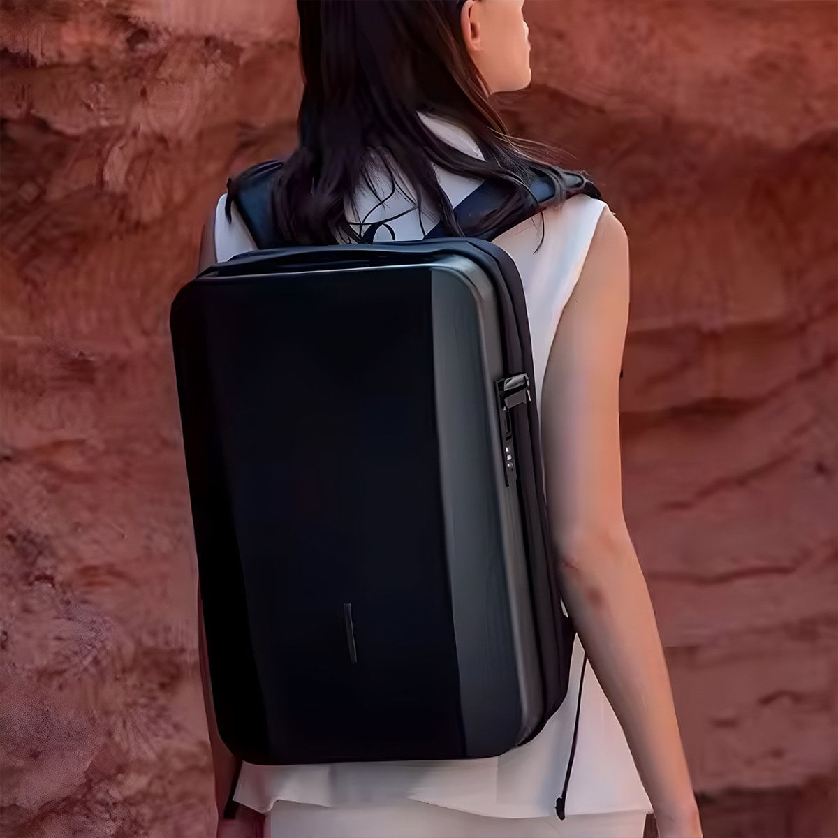 Rucsac barbati Mark Ryden Smart , Laptop de 17.3, rezistent la apa USB si micro USB, TSA, MR7917