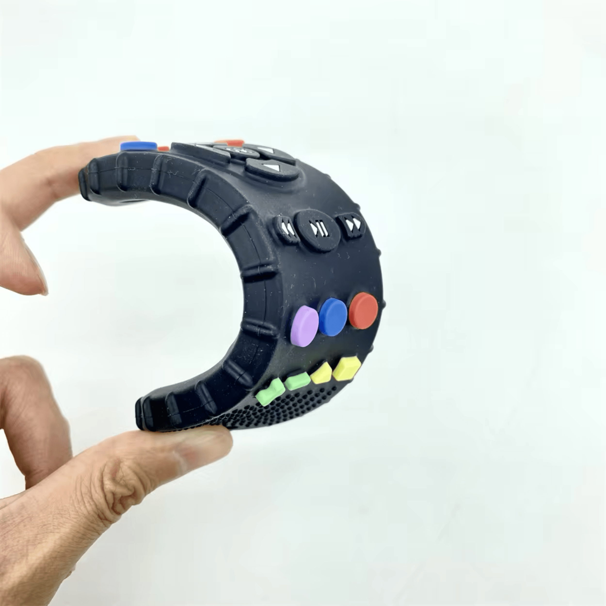 Jucarie din silicon alimentar in forma de telecomanda GAVIO®, pentru dentitia bebelusului, 6 luni+, 15x5 cm, Negru - 1 | YEO