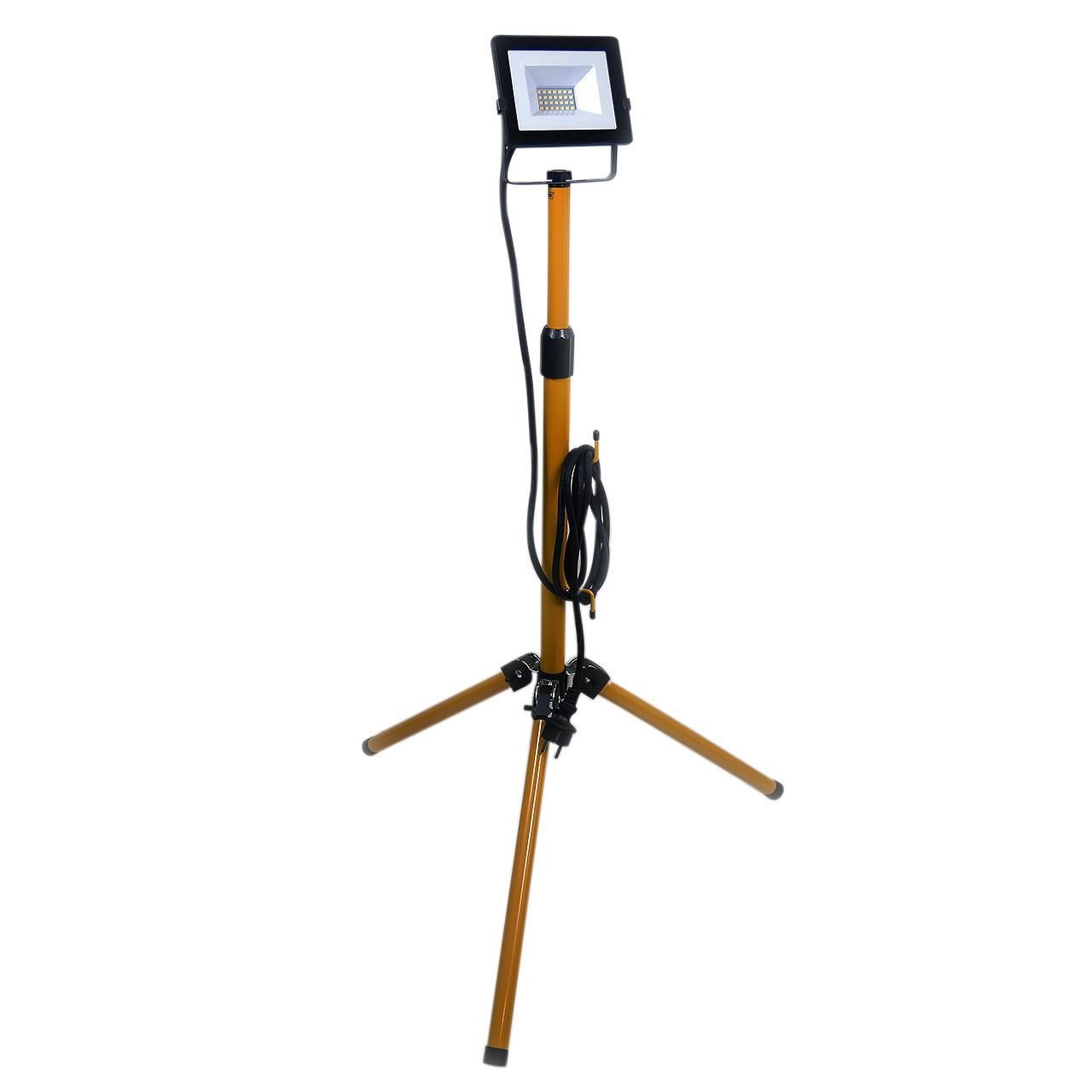Proiector lucru, LED SMD, cu trepied, 20 W, 1600 lm, IP65, Strend Pro — imaginea 4