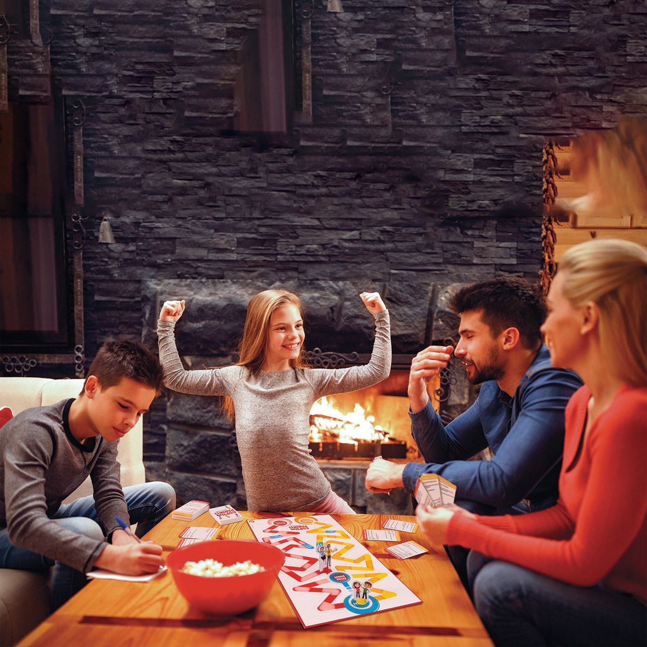 Joc de societate as, copii vs parinti, trivia, multicolor, varsta 9+ ani - imagine 5