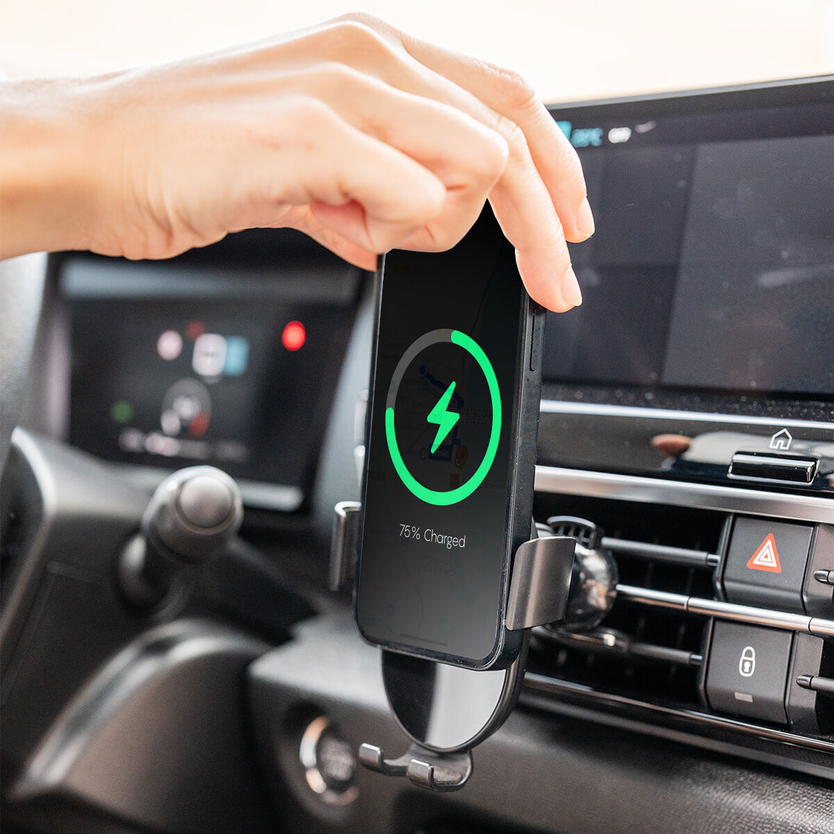 Suport incarcator rapid fara fir pentru auto Chakar InnovaGoods