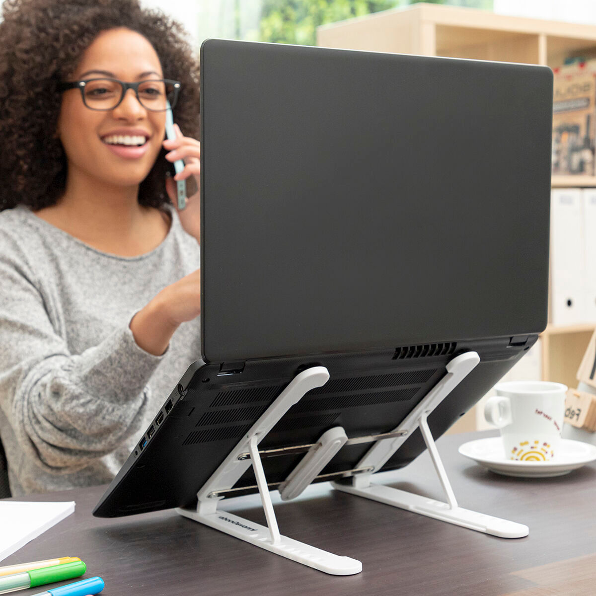 Stand pliant si reglabil pentru laptop Flappot InnovaGoods