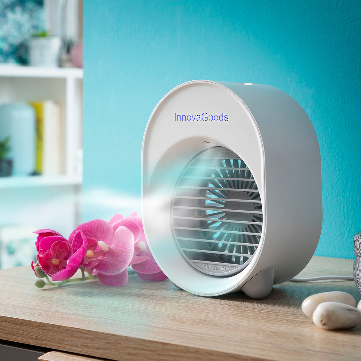 Mini racitor de aer cu ultrasunete-umidificator cu LED Koolizer InnovaGoods