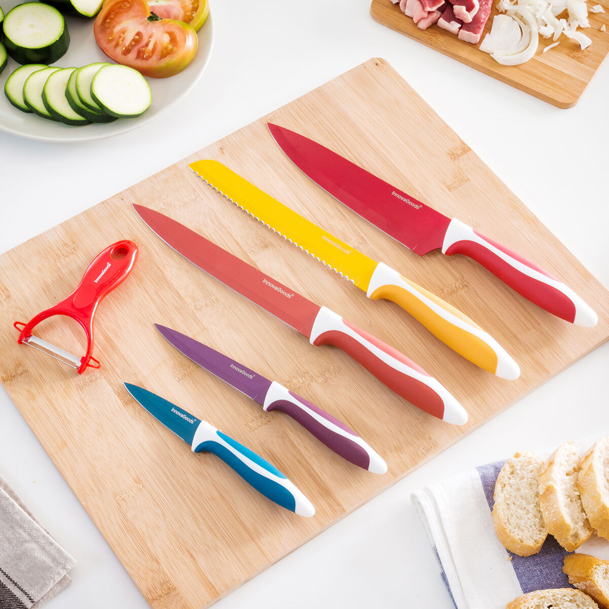 Set de Cutite Ceramice si Dispozitiv pentru Decojit Knoolvs InnovaGoods 6 Piese
