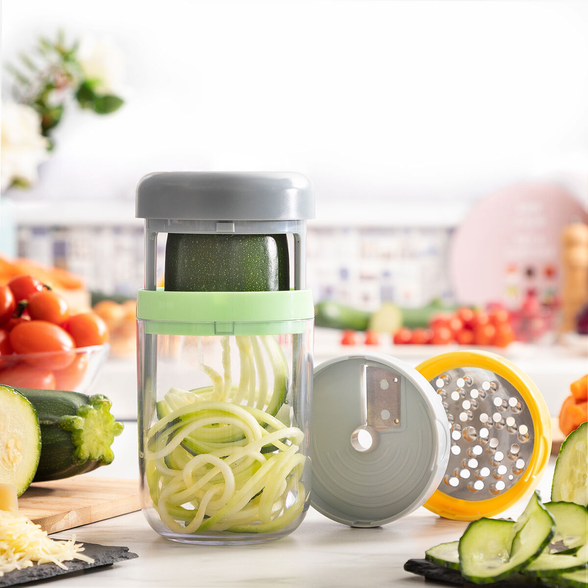 Taietor de legume spiralat si razatoare cu retete Vigizer InnovaGoods