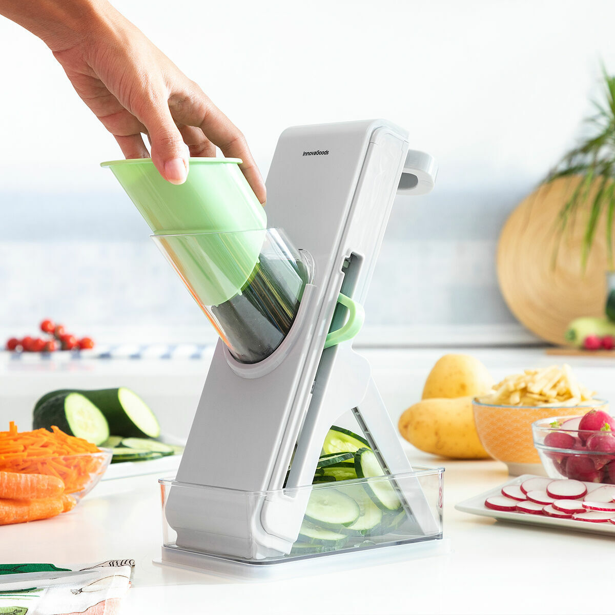 Mandolina pliabila pentru feliat legume 5 in 1 Slichen InnovaGoods