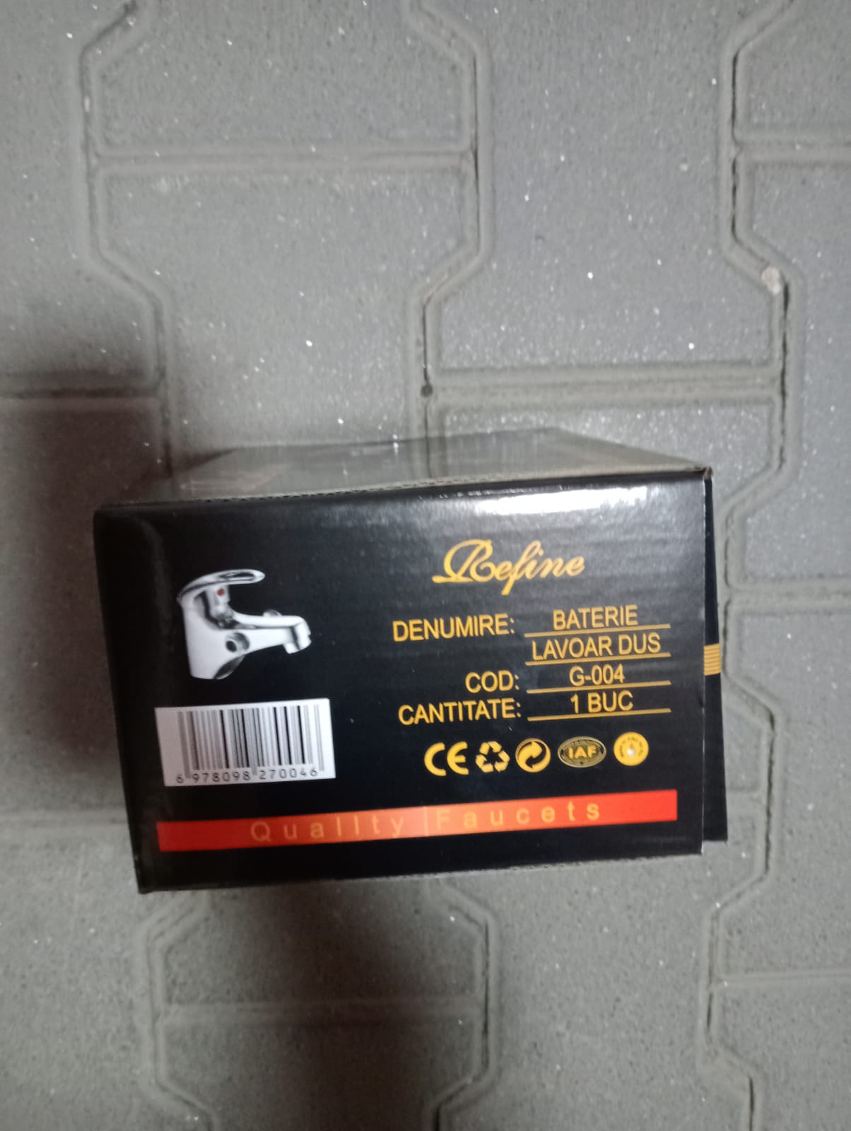 Baterie de lavoar, cu dus, crom lucios