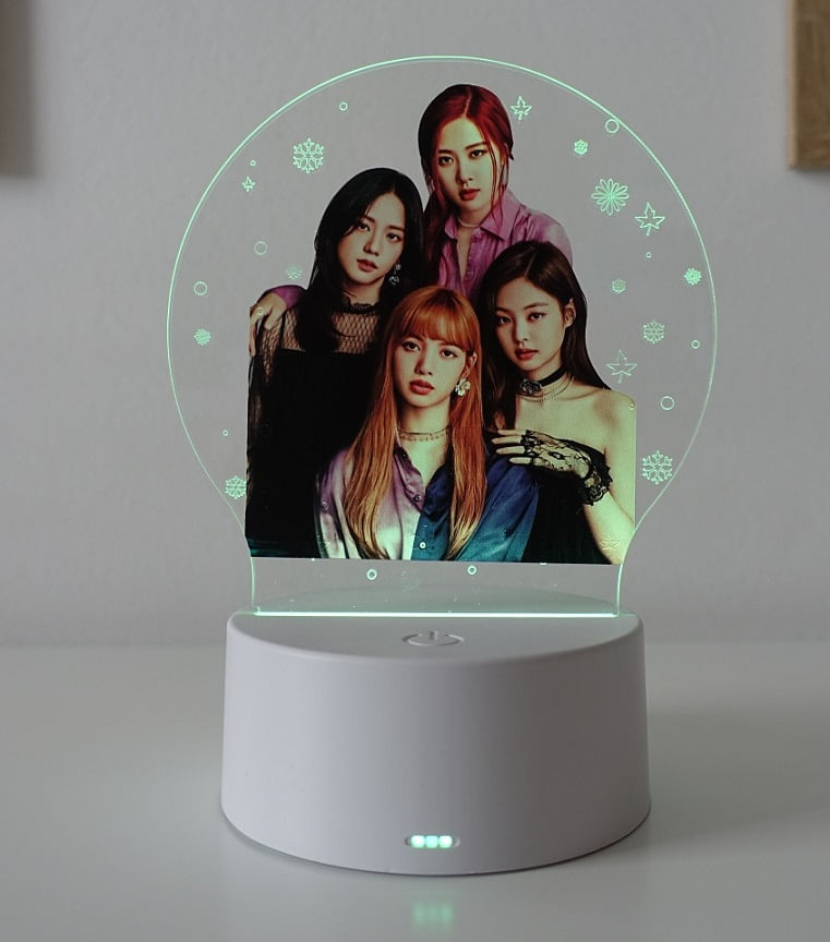 Lampa de veghe LED, BlackPink, 16 culori, cu telecomanda, alimentare USB sau 3 baterii AA