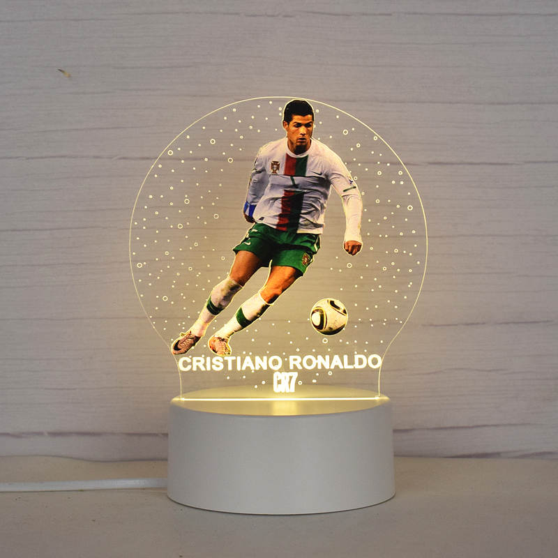 Lampa de veghe LED, Cristiano Ronaldo, 16 Culori, cu telecomanda, Lumina Ambientala, Alimentare USB sau 3 baterii AA
