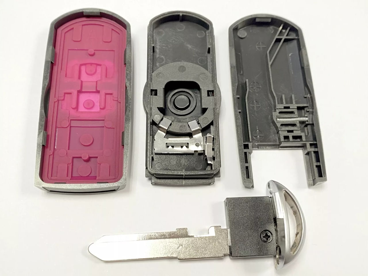 Carcasa Cheie Auto Techstar®, Compatibila Mazda 2, 3, 5, 6, CX-3, CX-5, CX-7, CX-9, Lamela Canelura Dreapta, 3 butoane