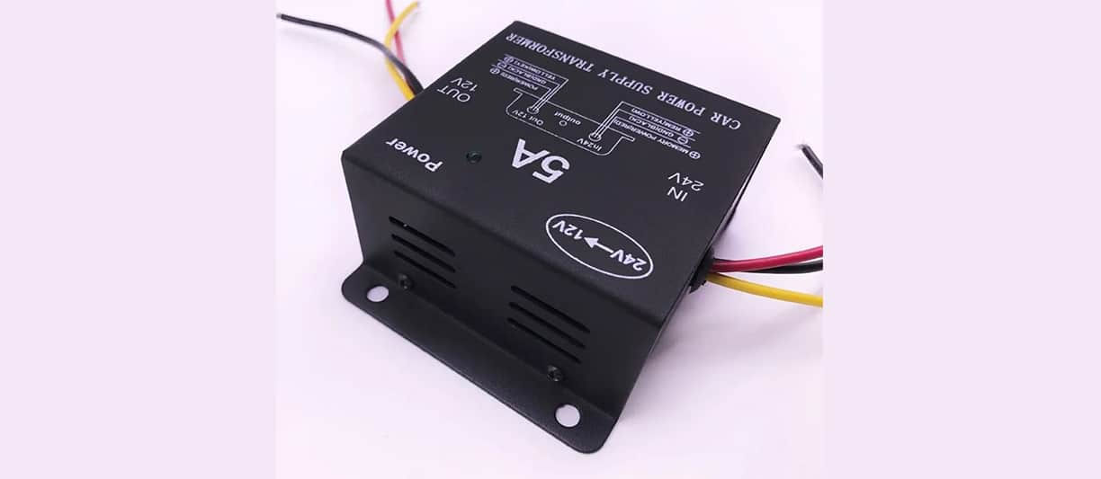 Convertor 24v in 12v 5 Amperi pentru Camioane, Auto, Tir, Utilaje, coborator de tensiune
