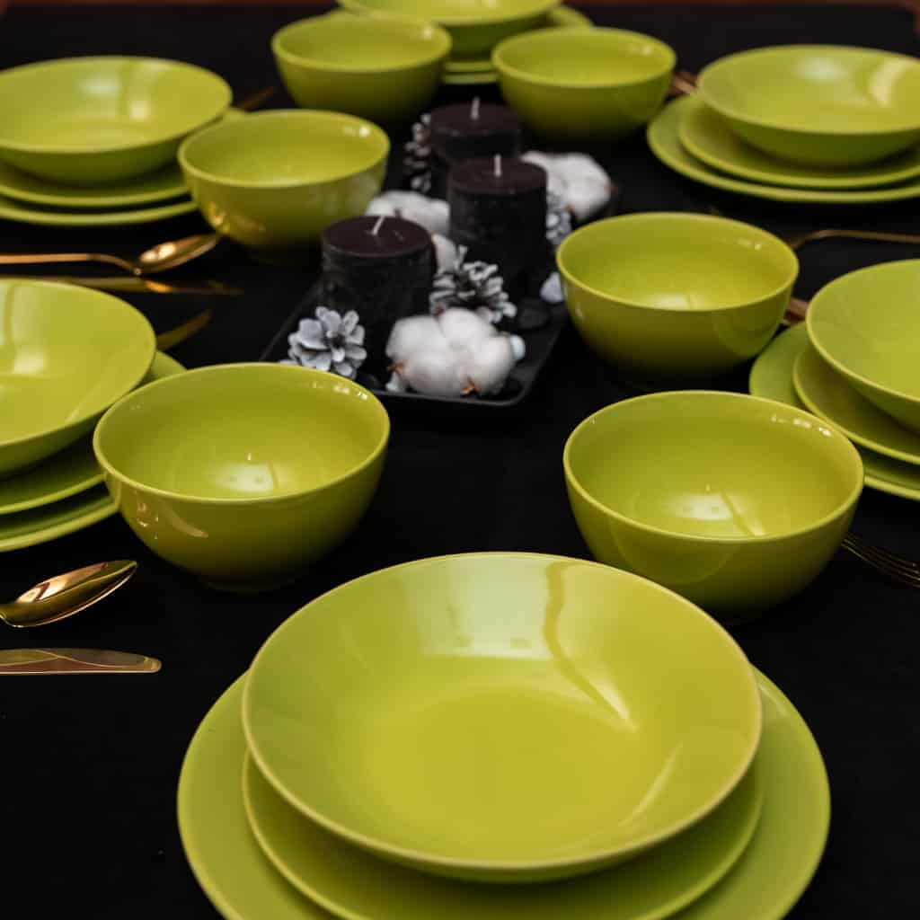 Set farfurii 24 piese, pentru 6 persoane, Lime, Cesiro, Verde