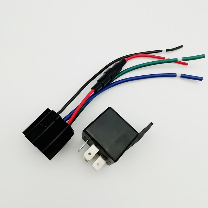 GPS Tracker Techstar® LK720, Forma Releu, Localizare LBS+AGPS+GLONASS, SIM, GPRS, Imobilizare Vehicul, Aplicatie iOS si