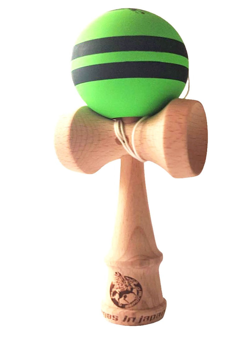 Kendama profesionala, Bila din lemn cu strat de silicon, Samurai + Sticker pentru telefon, 56KD