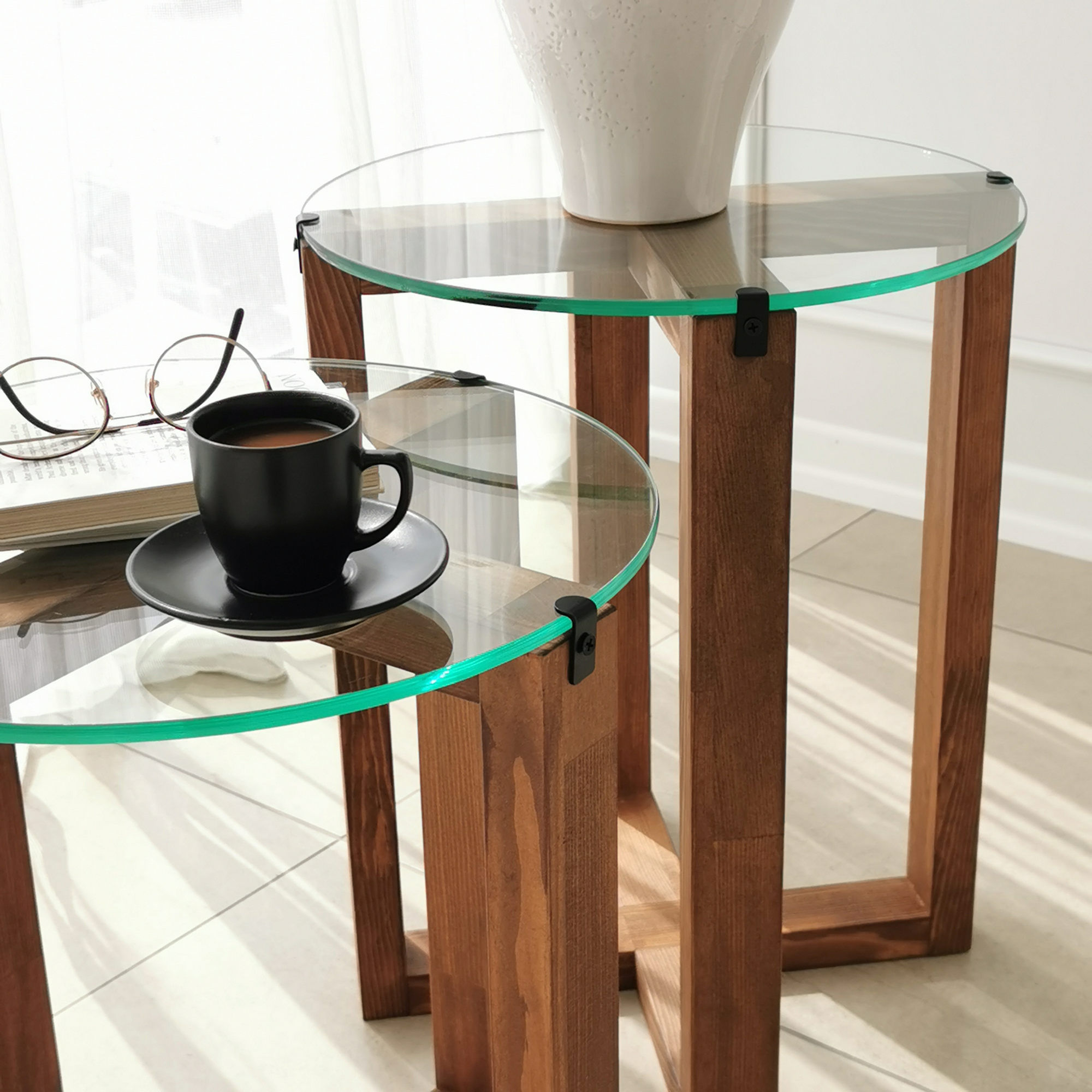 Set masute de cafea, Hanah Home, sticla calita si lemn masiv, nuc, diametru 40 cm, inaltime 45/50 cm — imaginea 7