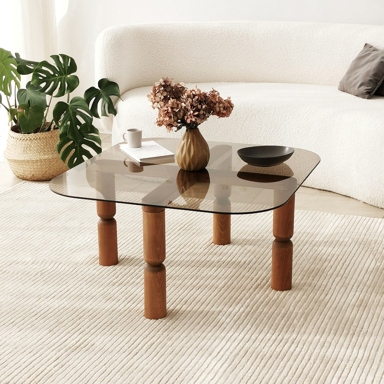 Masuta de cafea, Hanah Home, lemn masiv, sticla securizata, nuc, bronz, 80x80x40 cm — imaginea 8