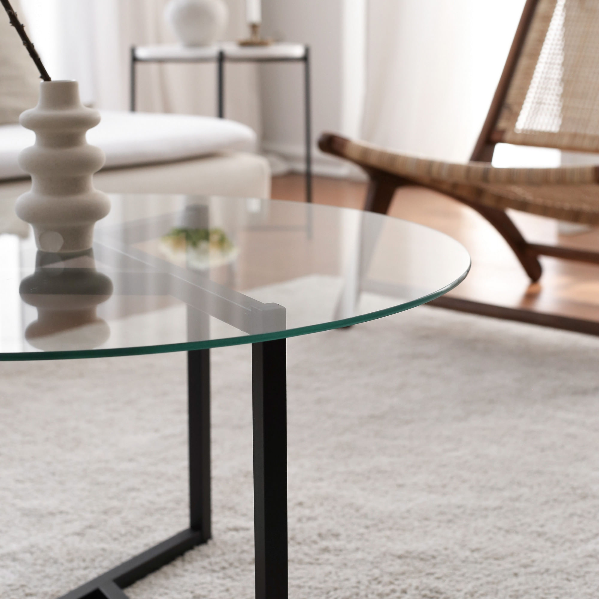 Masuta de cafea, Hanah Home, metal si sticla securizata, transparent si negru, 75x75x42 cm — imaginea 3