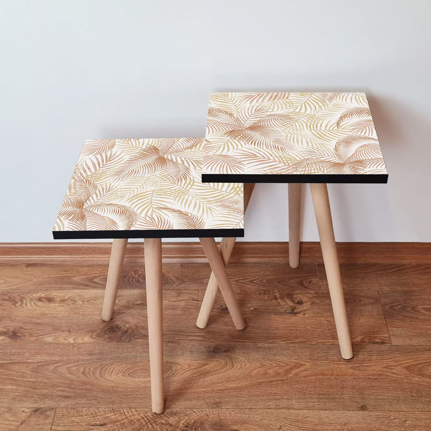 Set masute de cafea, Hanah Home, mdf, bej si alb, 35x35x47 cm, picioare lemn fag