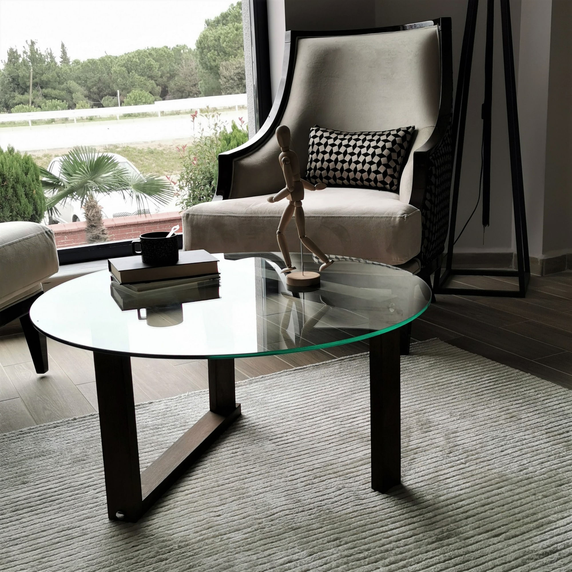 Masuta de cafea, Hanah Home, lemn masiv si sticla, nuc, 80x80x41 cm — imaginea 5