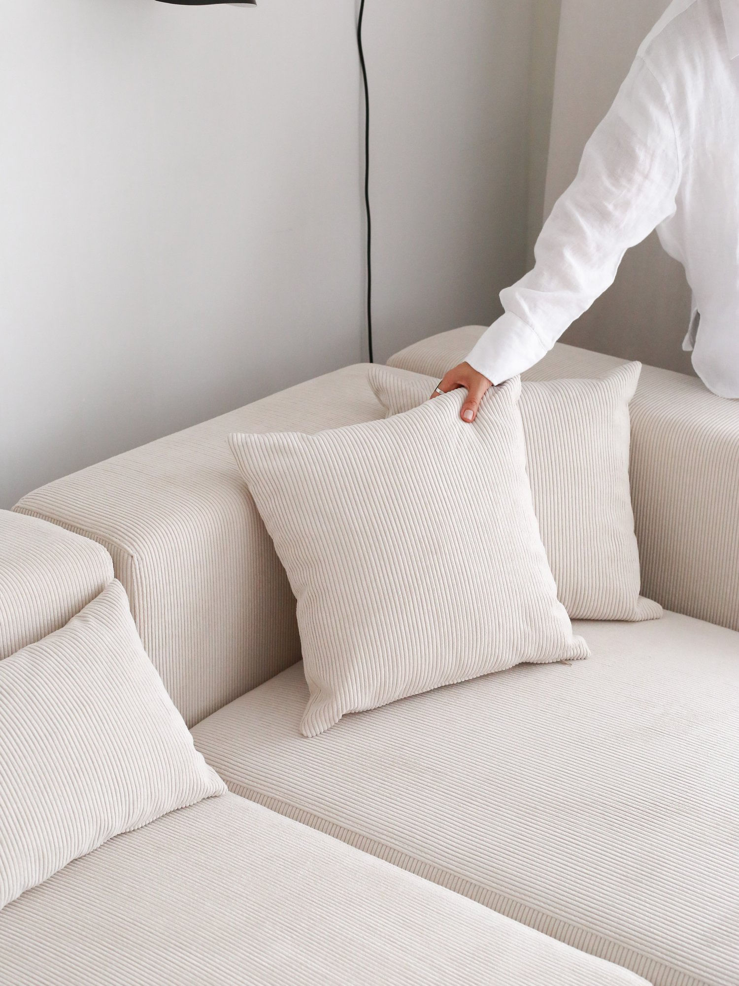 Canapea 3 locuri, Atelier Del Sofa, catifea, alb, 222x110x89 cm — imaginea 5
