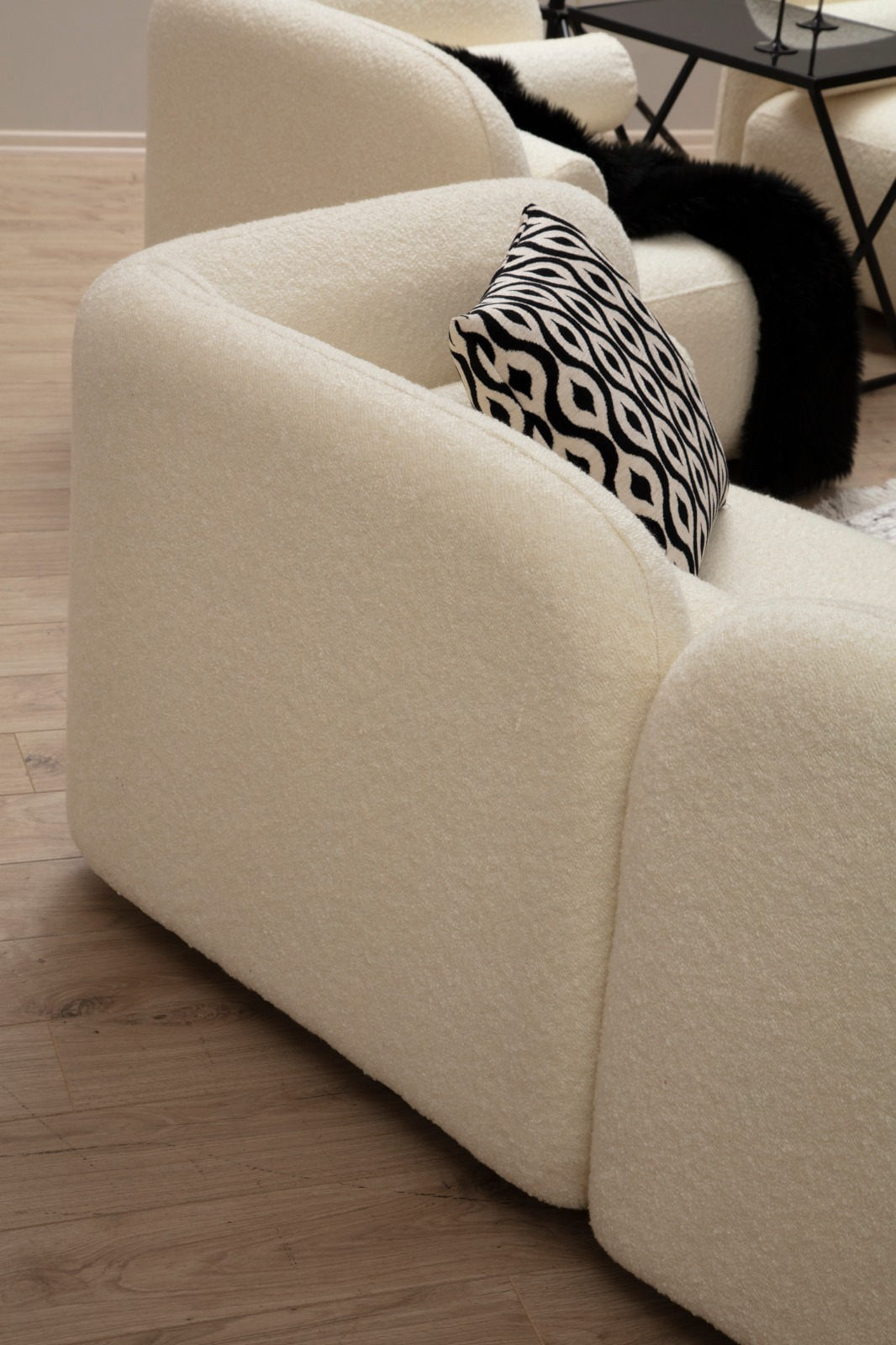 Canapea 3 locuri, Hanah Home, material textil crem, 228x90x74 cm — imaginea 3