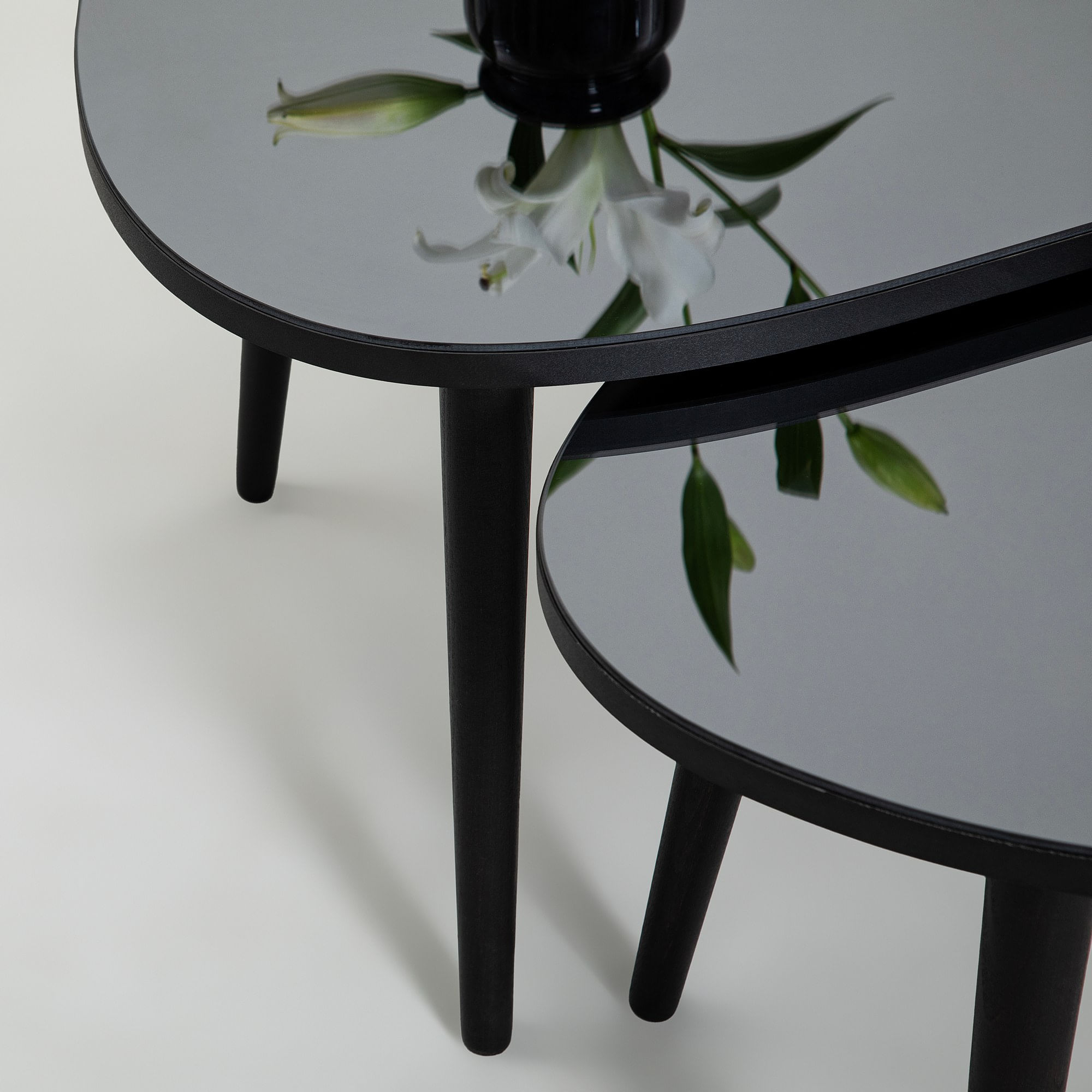 Set masute de cafea, Hanah Home, sticla temperata si PAL melaminat, negru si fumuriu, 75x55x38/41 cm — imaginea 6