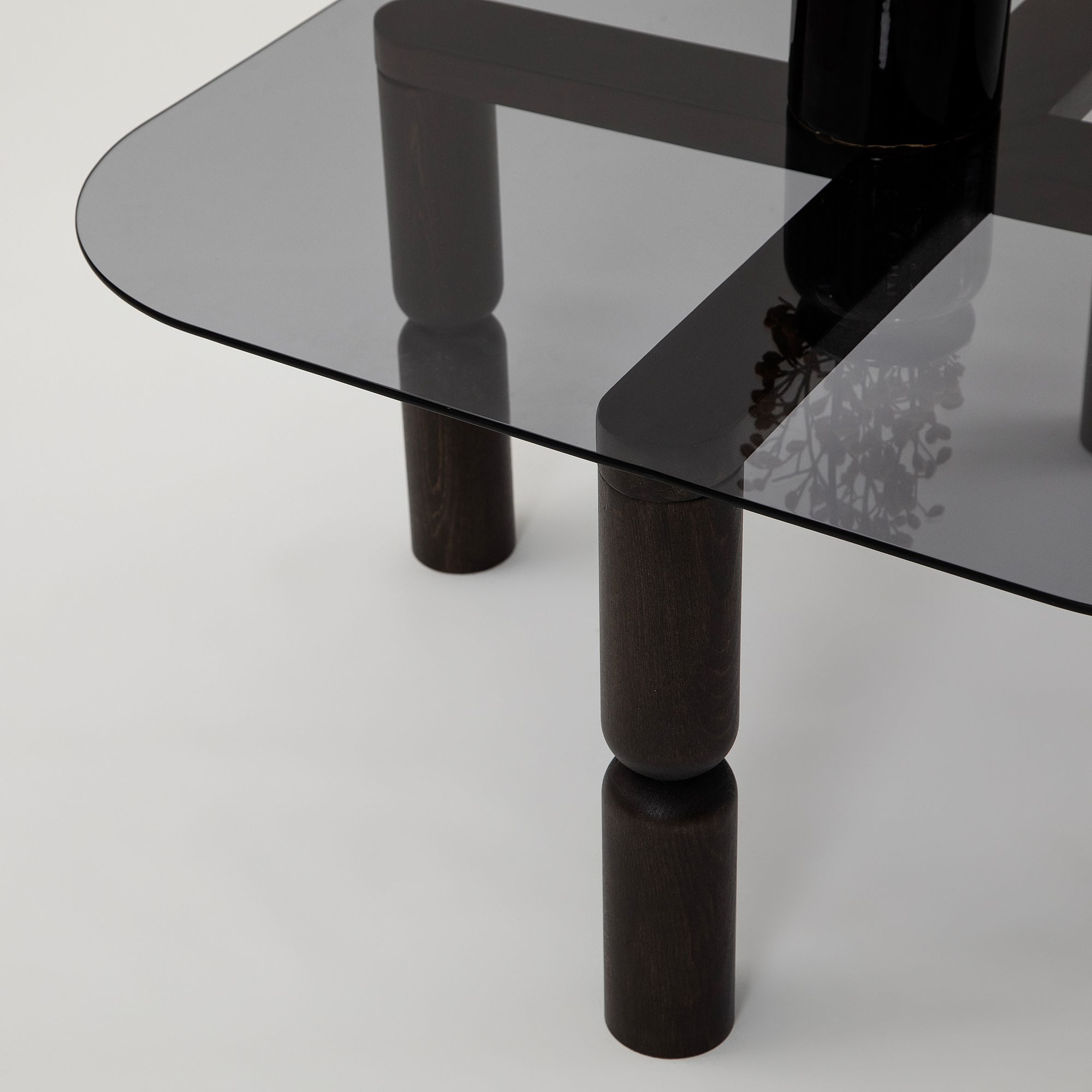 Masuta de cafea, Hanah Home, sticla securizata si lemn masiv, antracit si fum, 80x80x40 cm — imaginea 6