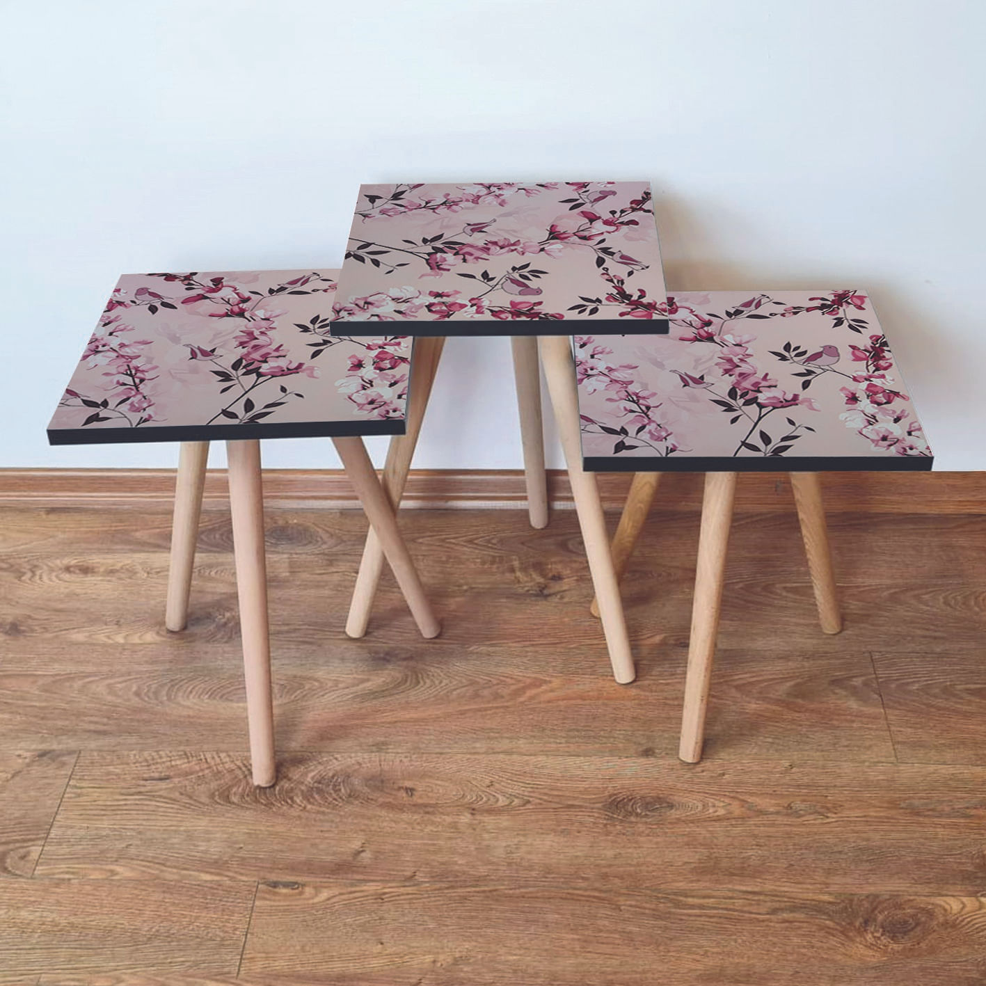 Set masute de cafea, Hanah Home, mdf, roz si negru, 35x35x52 cm, picioare lemn fag
