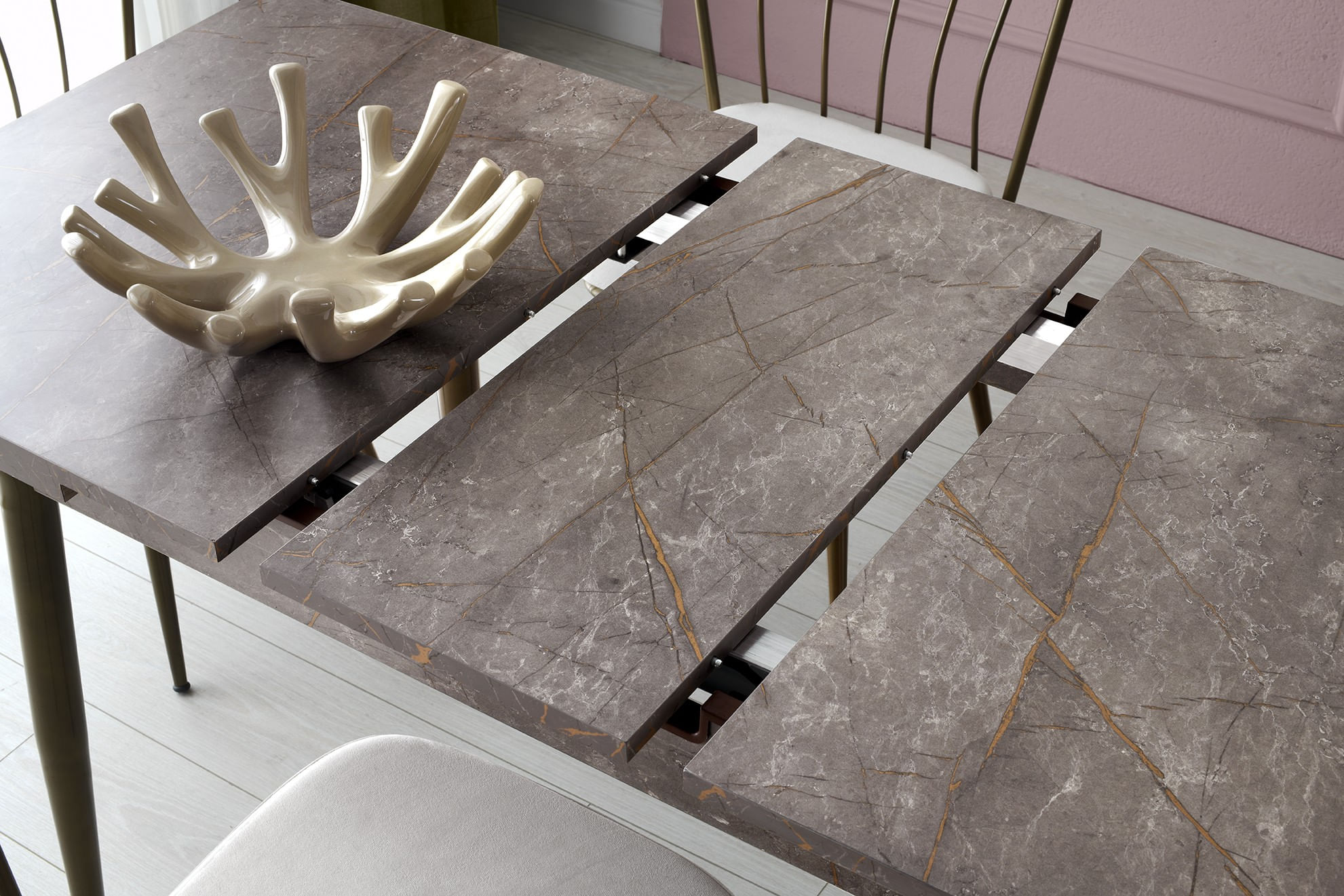 Masa extensibila de dining, Hanah Home, panou aglomerat cu melamina, mink, 120-150x70x75 cm — imaginea 4