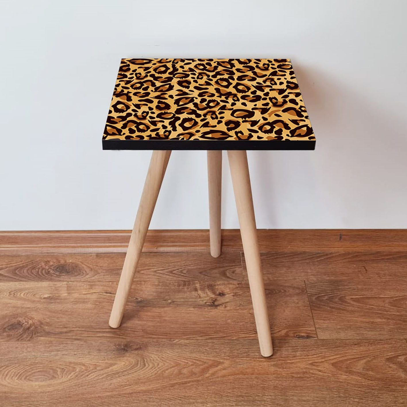 Masuta laterala, Hanah Home, mdf, camel maro negru, 35x35x42 cm