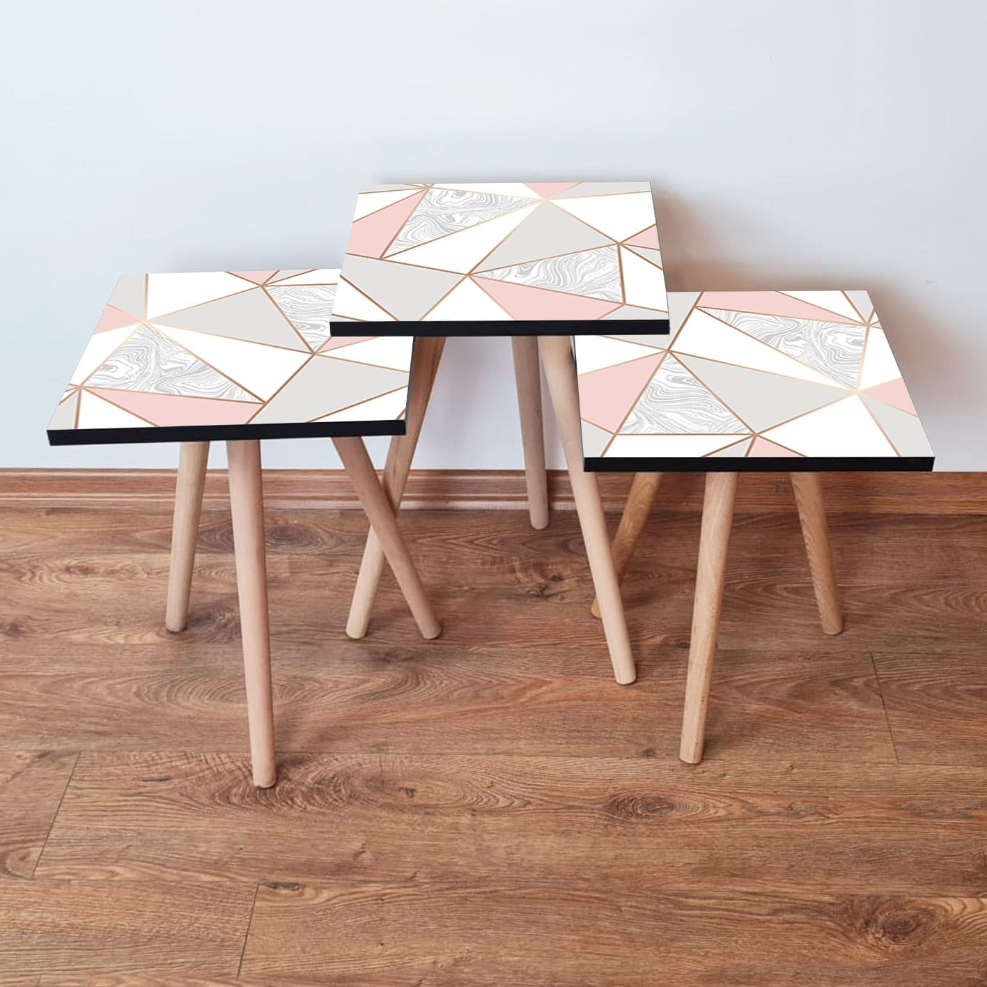 Set masute de cafea, Hanah Home, mdf, roz gri alb, picioare lemn fag, 35x35x52 cm