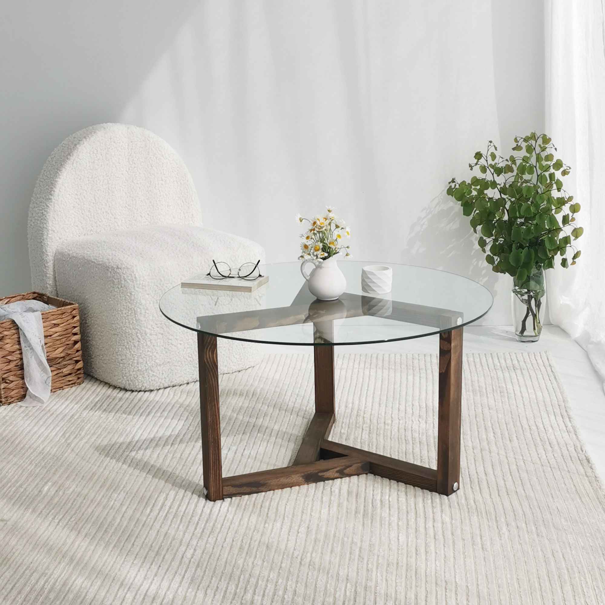 Masuta de cafea, Hanah Home, sticla calita si lemn masiv de pin, nuc, 75x75x40 cm — imaginea 3