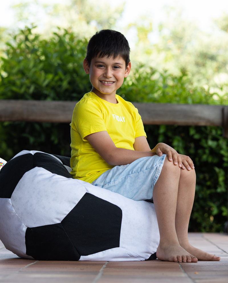 Puf fotbal copii, Hanah Home, poliester, alb negru, 70x70x45 cm