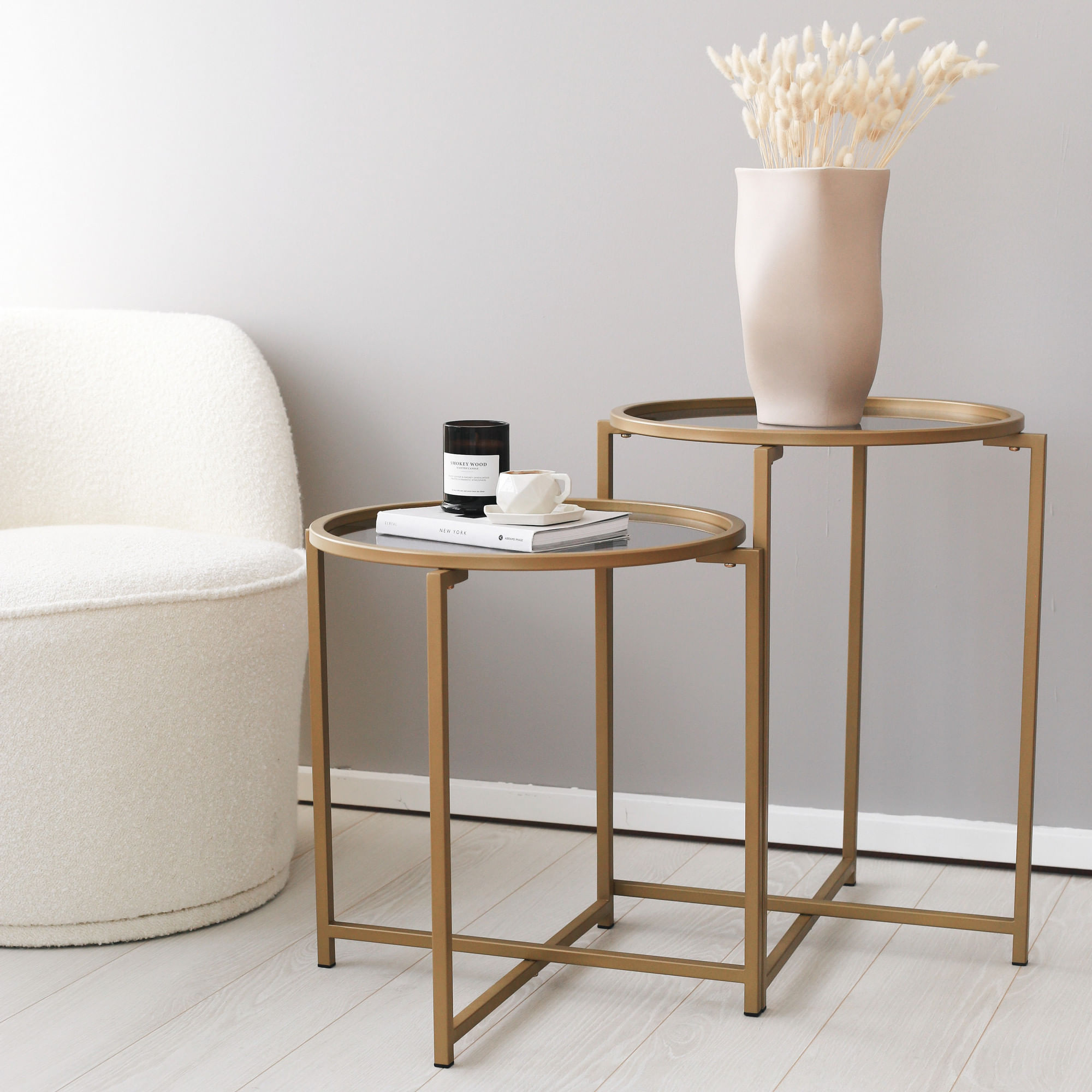 Masuta de cafea, Hanah Home, sticla calita si metal, auriu si fumuriu, 50x50x50 cm — imaginea 3