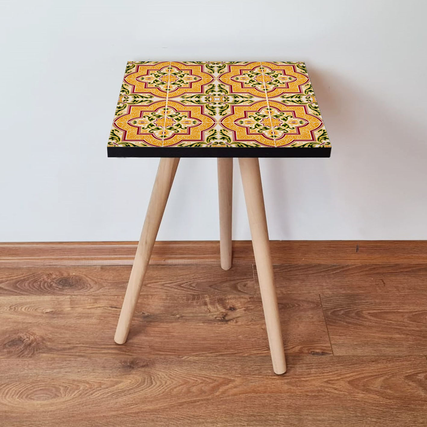 Masuta de cafea, Hanah Home, mdf, portocaliu, verde, roz, alb, 35x35x42 cm