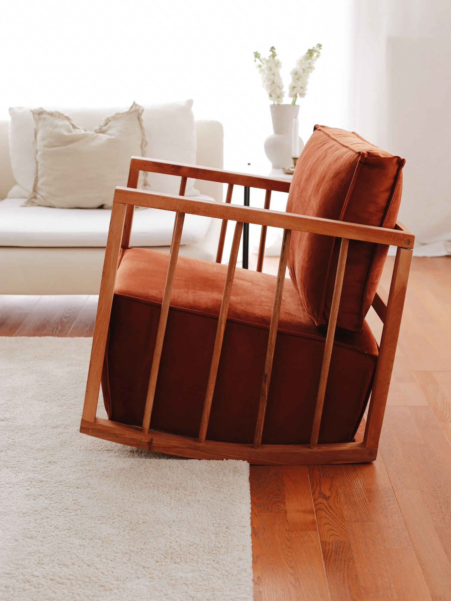 Fotoliu cu aripi, Atelier Del Sofa, lemn, babyface, scortisoara, 71x80x57 cm — imaginea 6