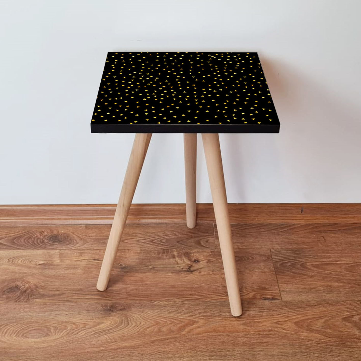Masuta de cafea, Hanah Home, mdf, negru auriu, 35x35x42 cm