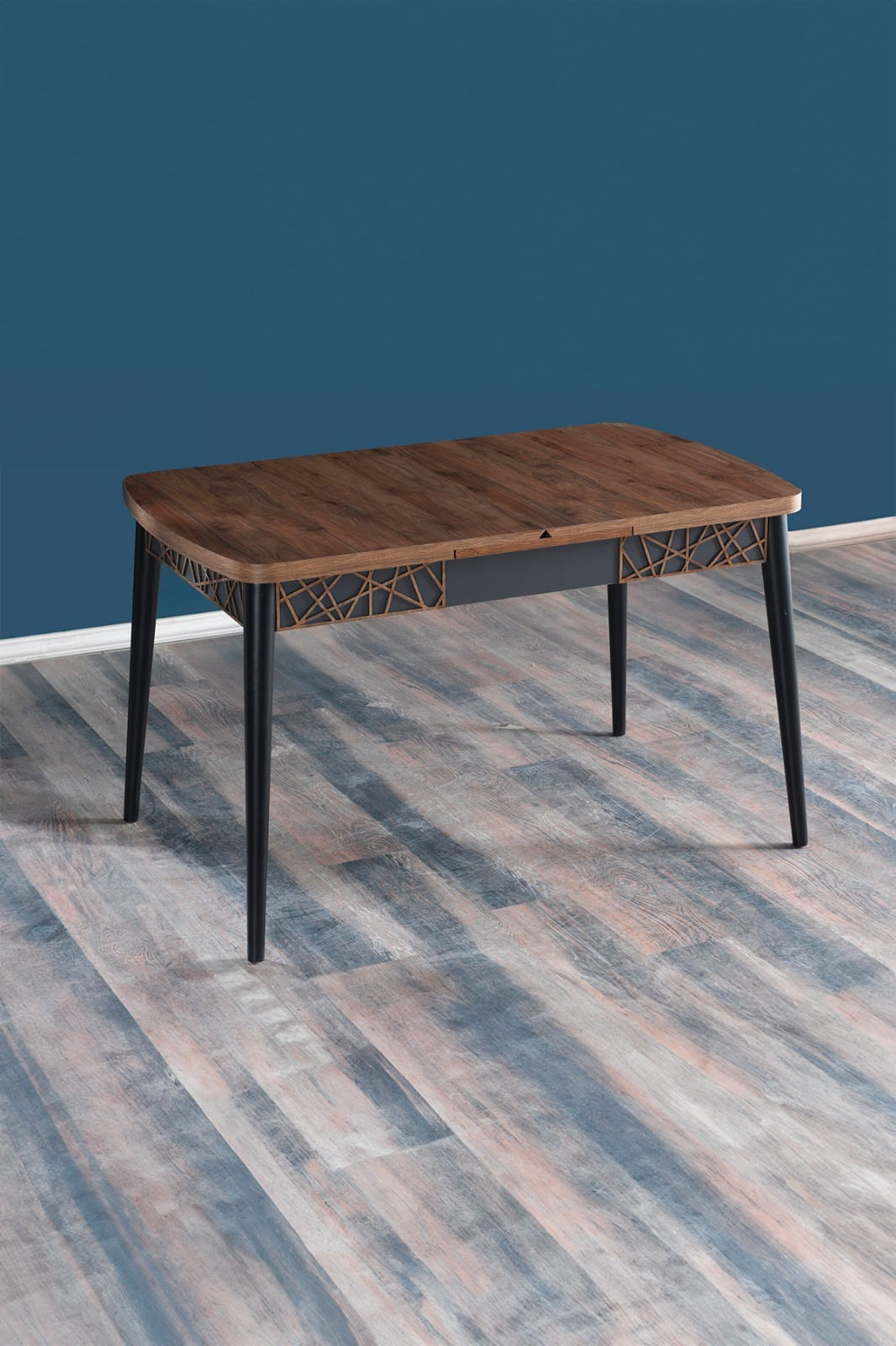Masa extensibila, Hanah Home, PAL melaminat, nuc si negru, 131.5x76.5x79.5 cm