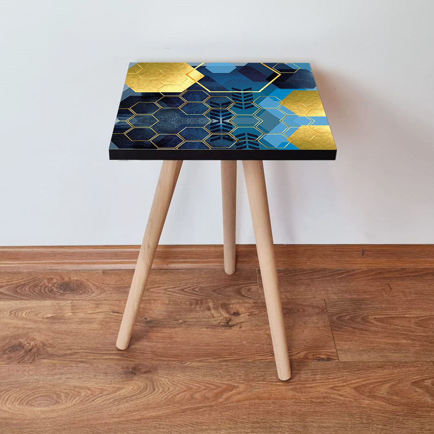 Masuta laterala, Hanah Home, mdf, albastru marin si auriu, 35x35x42 cm, 481LNA1751