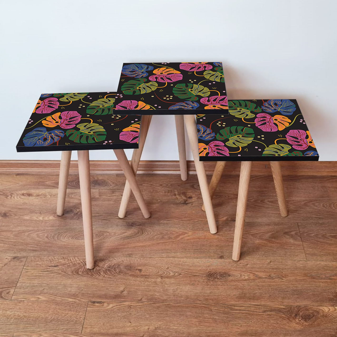 Set mese cuib, Hanah Home, mdf, multicolor, picioare lemn fag, 3 piese