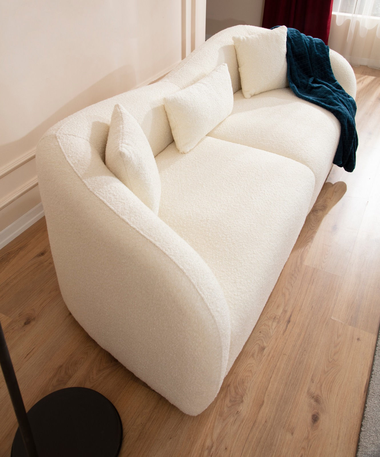 Canapea 3 locuri, Hanah Home, lemn fag si pal, crem, 236x91x76 cm — imaginea 6