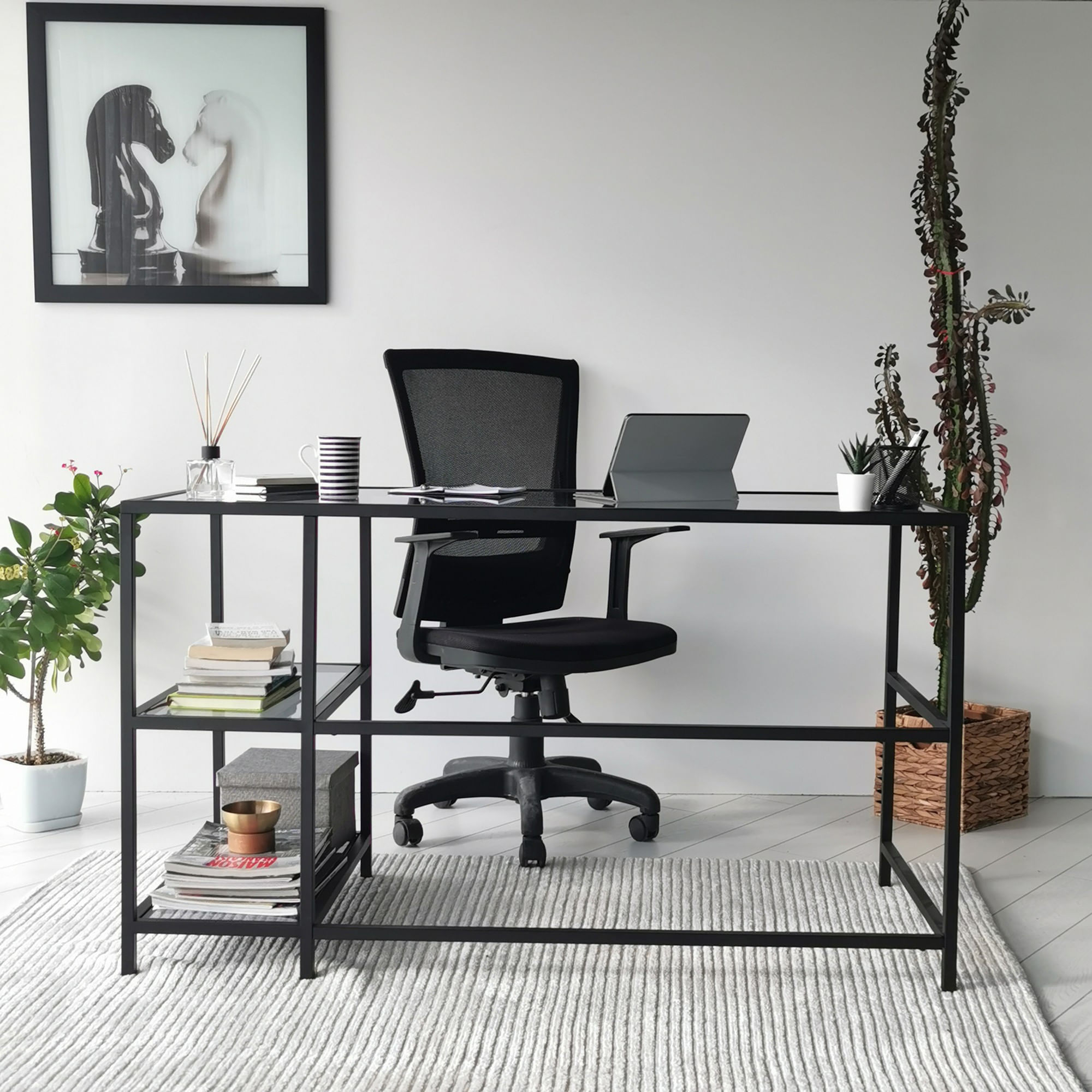 Birou, Hanah Home, sticla securizata si metal, negru fume, 130x60x75 cm — imaginea 3