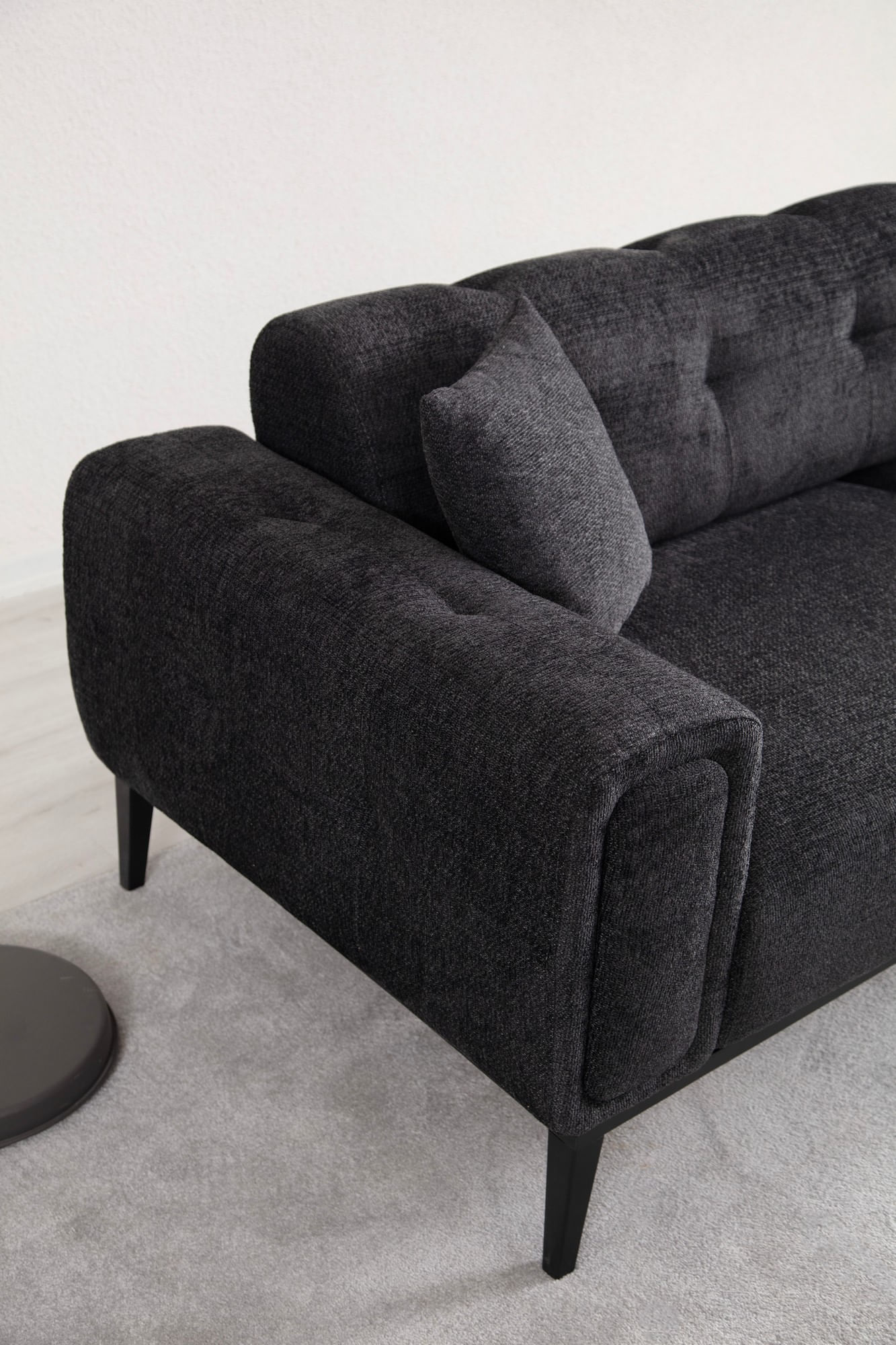 Canapea extensibila 3 locuri, Hanah Home, lemn fag si PAL, negru, 225x92x76 cm — imaginea 4