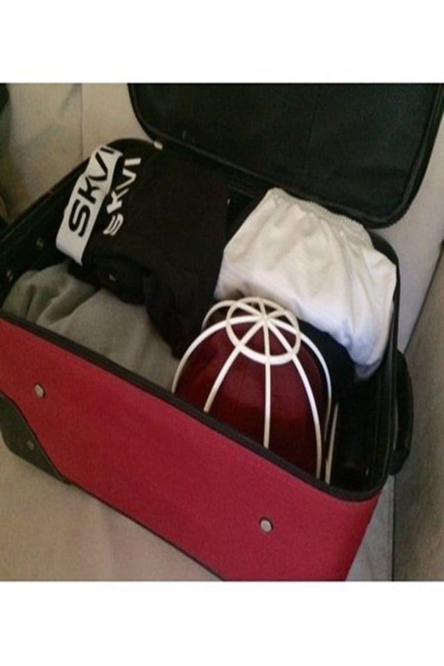 Suport de sapca pentru spalat, curatator pentru sepci de baseball - imagine 2