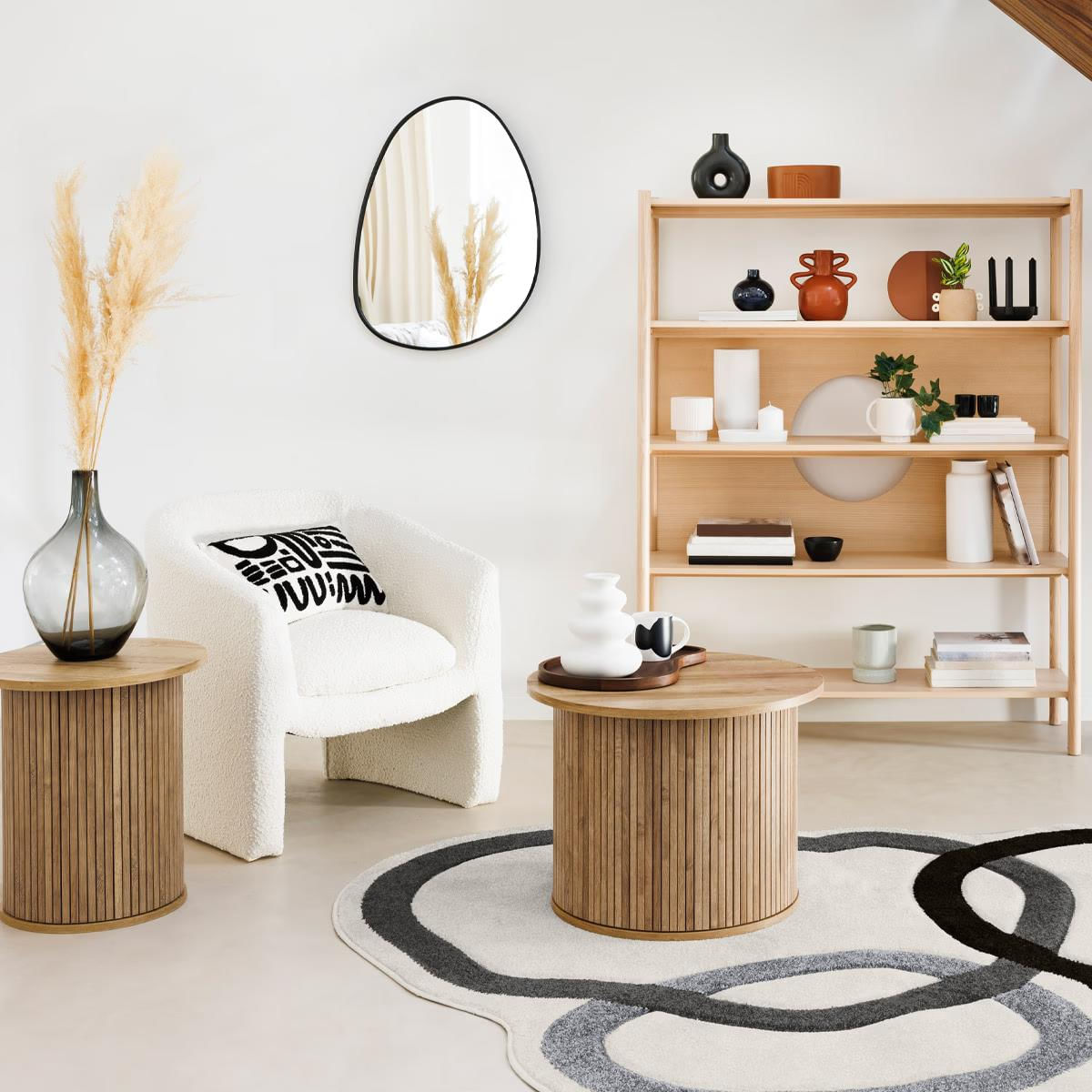 Masa de cafea Atmosphera Createur d'interieur Colva, rotunda 60x45 cm, MDF bej, baza canelata