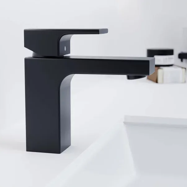 Baterie lavoar Hansgrohe Vernis Shape 100 monocomanda negru mat — imaginea 2